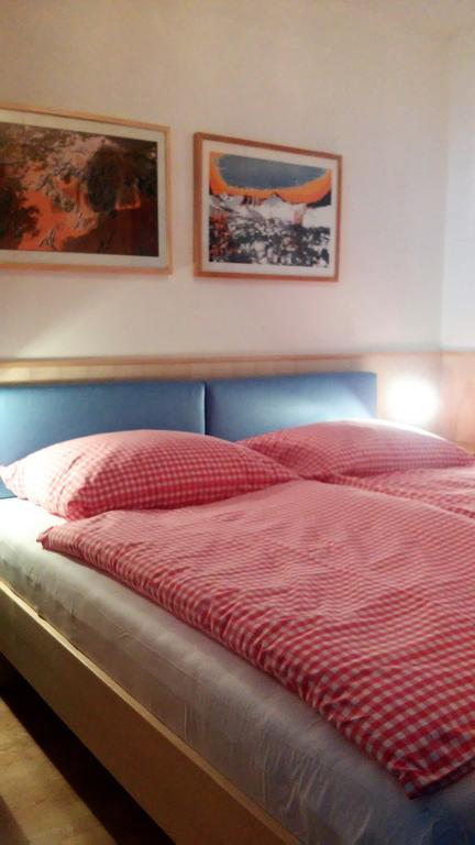 Ferienwohnung Im Haus Edelweiss เทรฟเฟน ภายนอก รูปภาพ
